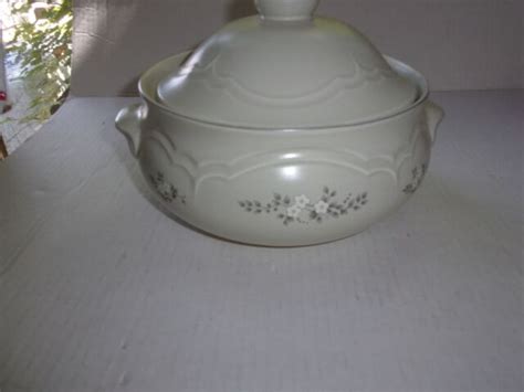 Pfaltzgraff Retired Heirloom Pattern Quart Casserole Dish With Lid Ebay