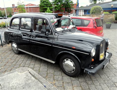 Lti Fairway Taxi This Fairway Taxi Is Registered As A Carb Flickr