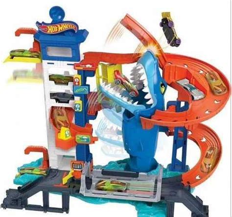 Трек hot wheels парковка атака акулы купить б у Москва Festima Ru 469661148
