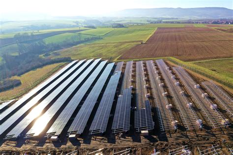 Bau Des Solarparks Niederhone Geht Schnell Voran Energiesysteme Gro