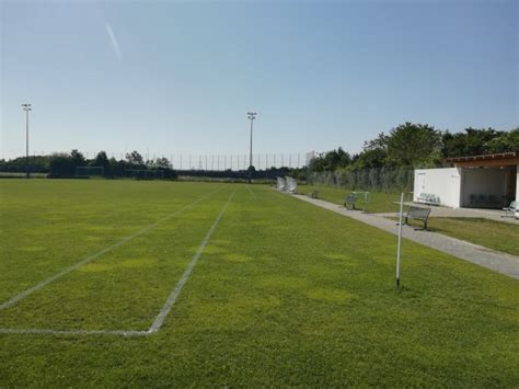 Sportpark Gemeinde Feldkirchen Platz 2 Stadion in Feldkirchen bei München