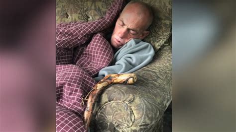 Community Rallies Behind Homeless Man After Facebook Photo Goes Viral