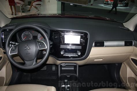 2016 Mitsubishi Outlander dashboard at DIMS 2015