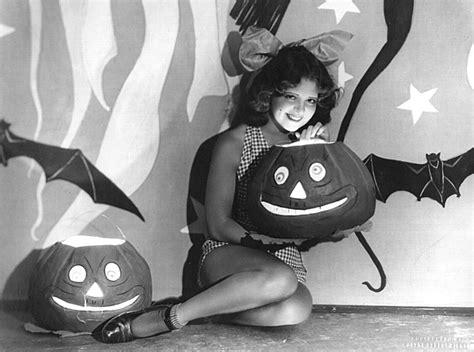 Vintage Halloween Pin-Ups – (64 Images) | Church of Halloween