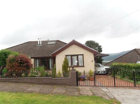 2 Bedroom Semi Detached Bungalow For Sale In Coniston Rise Cwmbach