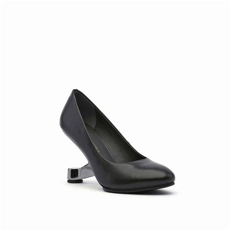 United Pump By Nude Tetra