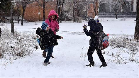 Ankara da Sinop ta Samsun da okullar tatil mi 18 Şubat 2025 kar