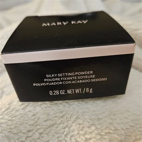 Mary Kay Makeup Mary Kay Silky Setting Powder Poshmark