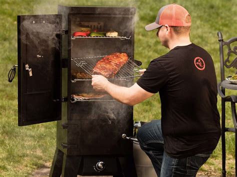 Top 10 Best Propane Smokers To Buy In 2022 Complete Guide