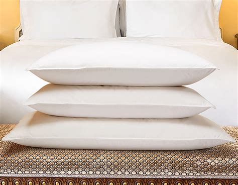 Hotel Feather Pillows Atelier Yuwa Ciao Jp