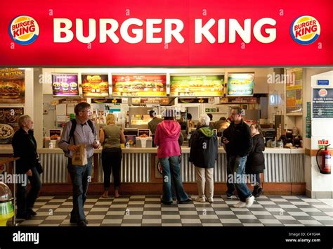 Burger King UK; People queuing at Burger King, the Exeter Motorway ...