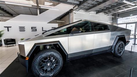 Teslas Cybertruck: Wo man Elon Musks Hightech-Wagen in Hamburg