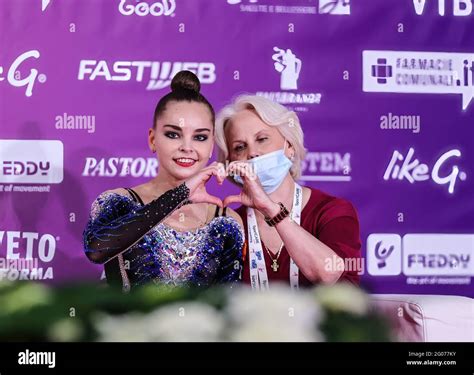 Arina Averina 2021 Hi Res Stock Photography And Images Alamy