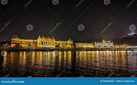 Budapest night view stock image. Image of light, metropolis - 260349643