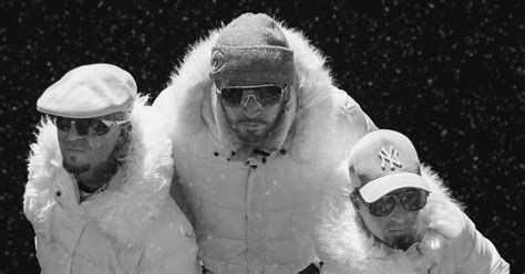 German Border Police Found Hardcore East Fan Hiding On Tour Bus In