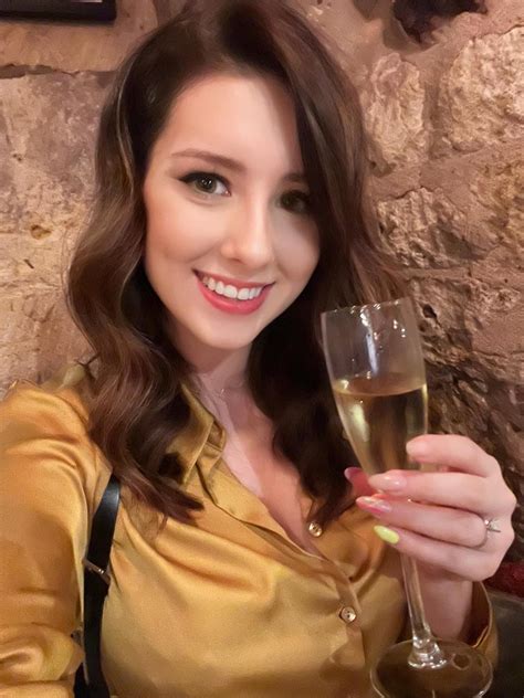 Im Such A Horny Drunk Hic R Sfwnextdoorgirls