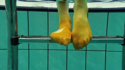 Nina Markova Sexy Underwater Babe Nina Nieves