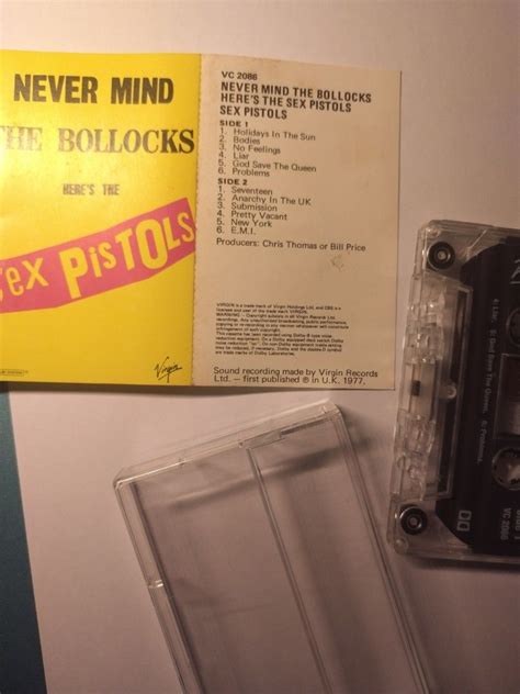 Kaset Sex Pistols Nevermind The Bollocks Cassette Tape Hobbies