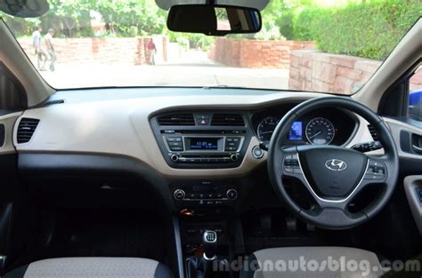 Hyundai i20 Active gets contrast interior, cornering lights