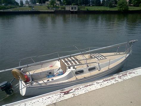 1975 Chrysler C22 Sailboat For Sale In Indiana