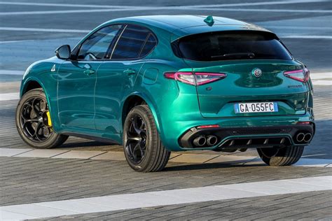 2021 Alfa Romeo Stelvio Review - Autotrader