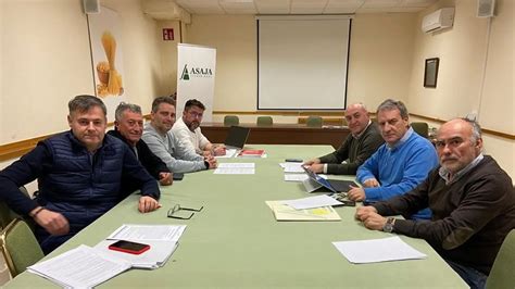 Patronal Y Sindicatos Firman El Convenio Colectivo Del Campo De Ciudad