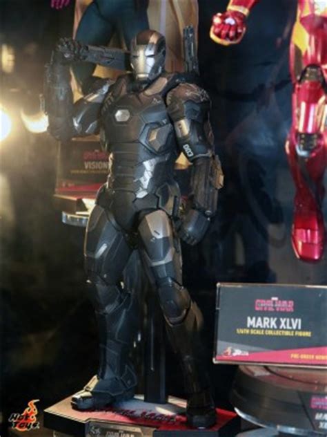 Hot Toys Captain America Civil War Figures Previewed Diskingdom