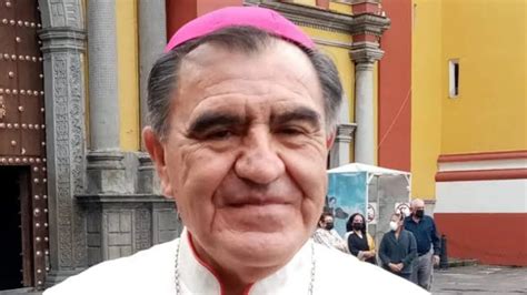 Asaltan A Obispo De Orizaba En Autopista Puebla Veracruz Le Roban Anillo Episcopal Infobae