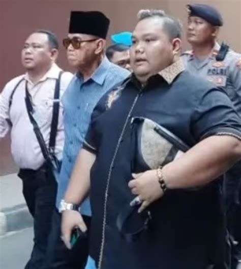 Pimpinan Al Zaytun Panji Gumilang Resmi Jadi Tersangka Kasus Penistaan