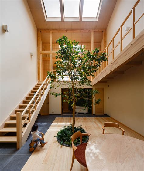 Gallery of House in Kyoto / 07BEACH - 28