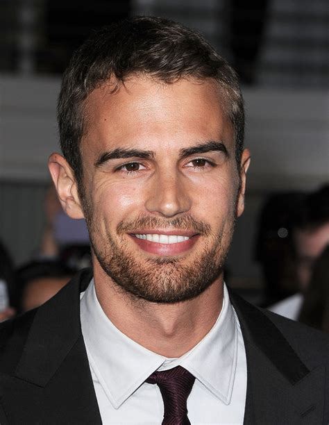 Theo James Sexy And Smoldering Naked Male Celebrities