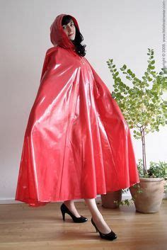 Pin By John Cape On Belles En Cape Rain Fashion Rainwear Girl Rain Wear