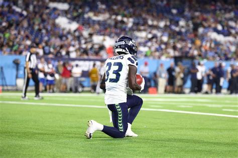 Undrafted Rookie Dee Williams Gets Seahawks Nfl Shot The Olympian