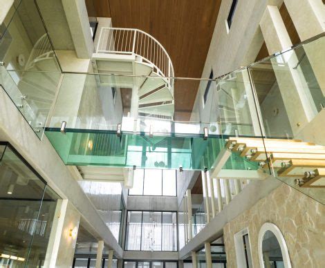 Glass Balustrades Gold Coast Gurus Of Glass