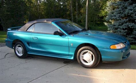 Teal Blue 1995 Ford Mustang Convertible Photo Detail