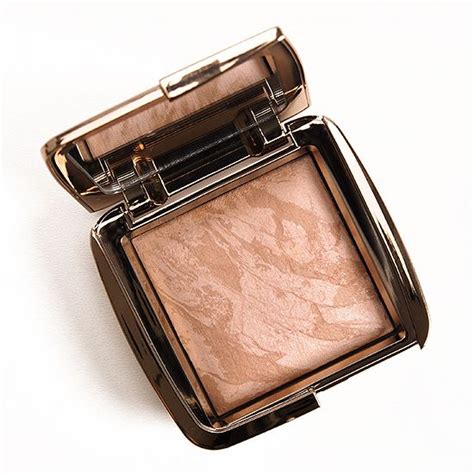 Hourglass Luminous Bronze Light Ambient Lighting Bronzer Review Photos Swatches Hourglass