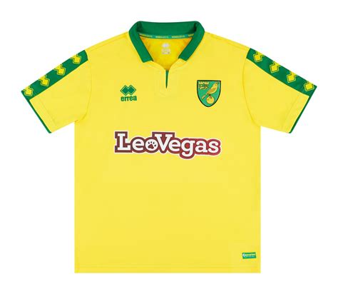 Norwich City 2017-18 Home Kit