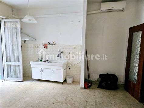 Vendita Appartamento Chiavari Bilocale In Via Luigi Risso 23 Buono