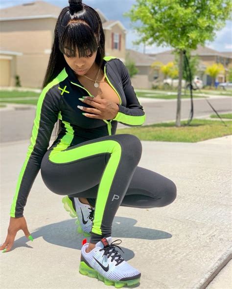 𝐁𝐀𝐑𝐁𝐢𝐢𝐄𝐒𝐎𝐒𝐀 Gym Clothes Women Outfits Cute Outfits