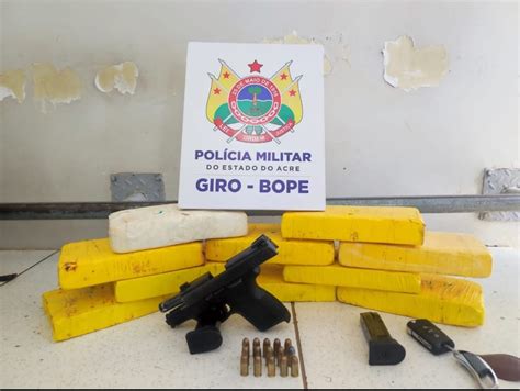 Polícia Militar Apreende Mais De 11 Quilos De Drogas E Arma De Fogo No