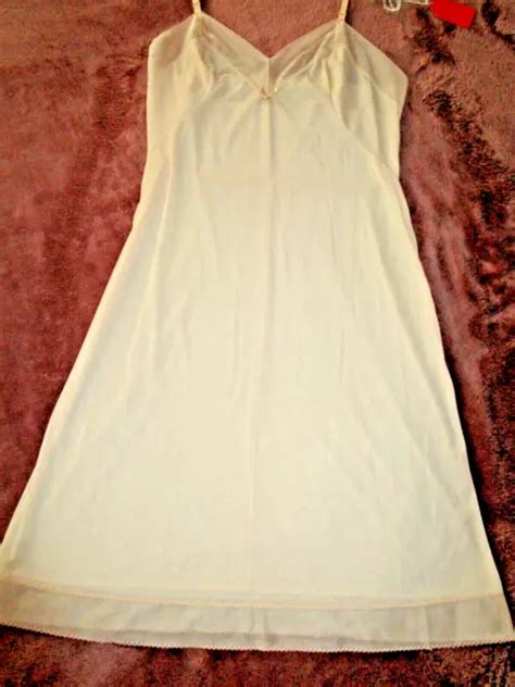 Vintage Dress Slip Crepelon Sheer Nude Flesh Beige Bust L