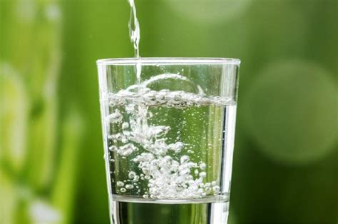 Glass Half Full: The Many Benefits of Drinking More Water | Health On A ...