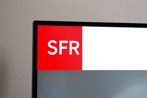 SFR dans la tourmente 1 4 million de données de clients de l