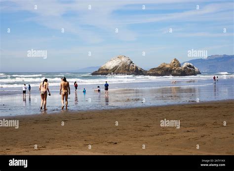 People On Ocean Beach San Francisco California Usa Stock Photo Alamy