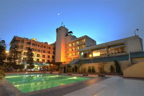 Heritage Peshawar Serena Hotel Peshawar Gandhara Museum