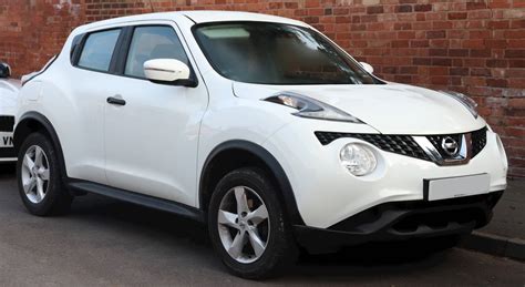 2017 Nissan Juke S - 4dr Hatchback 1.6L Turbo AWD CVT auto