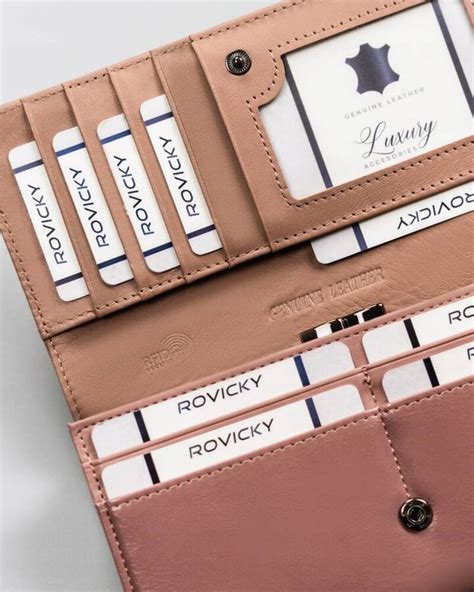 Leather leatherette wallet RFID ROVICKY RPX 24 PMT różowy Tytuł