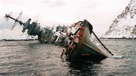 Soviet cruiser Murmansk (same class as Mikhail Kutuzov, pr. 68-bis) ran aground on the Norwegian ...