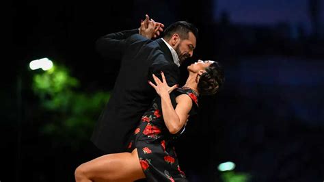 Dos Parejas Argentinas Arrasan En El Mundial De Tango De Buenos Aires Argentina En El Mundo