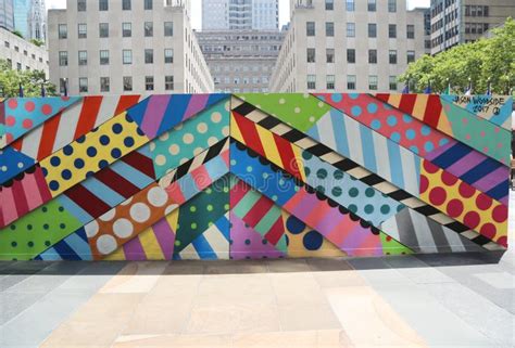 Mural Art at Rockefeller Plaza in Midtown Manhattan Mural Art at Rockefeller Plaza in Midtown ...